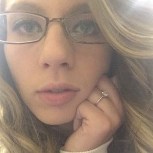 Meet your Posher, Marisa